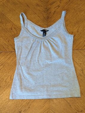 Y2K H&M Light Gray Women's Tank Top - Soft Stretch Camisole